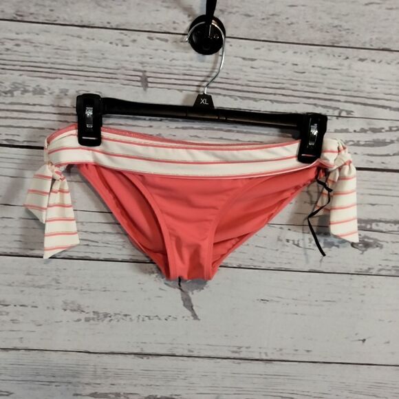 New Without tags. "Skye" woman's bikini bottoms - Picture 2 of 7